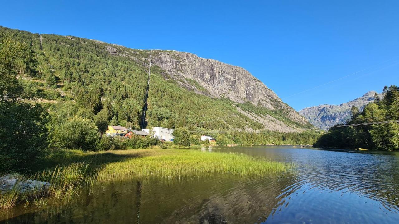 Trolltunga Lodge Одда Екстер'єр фото